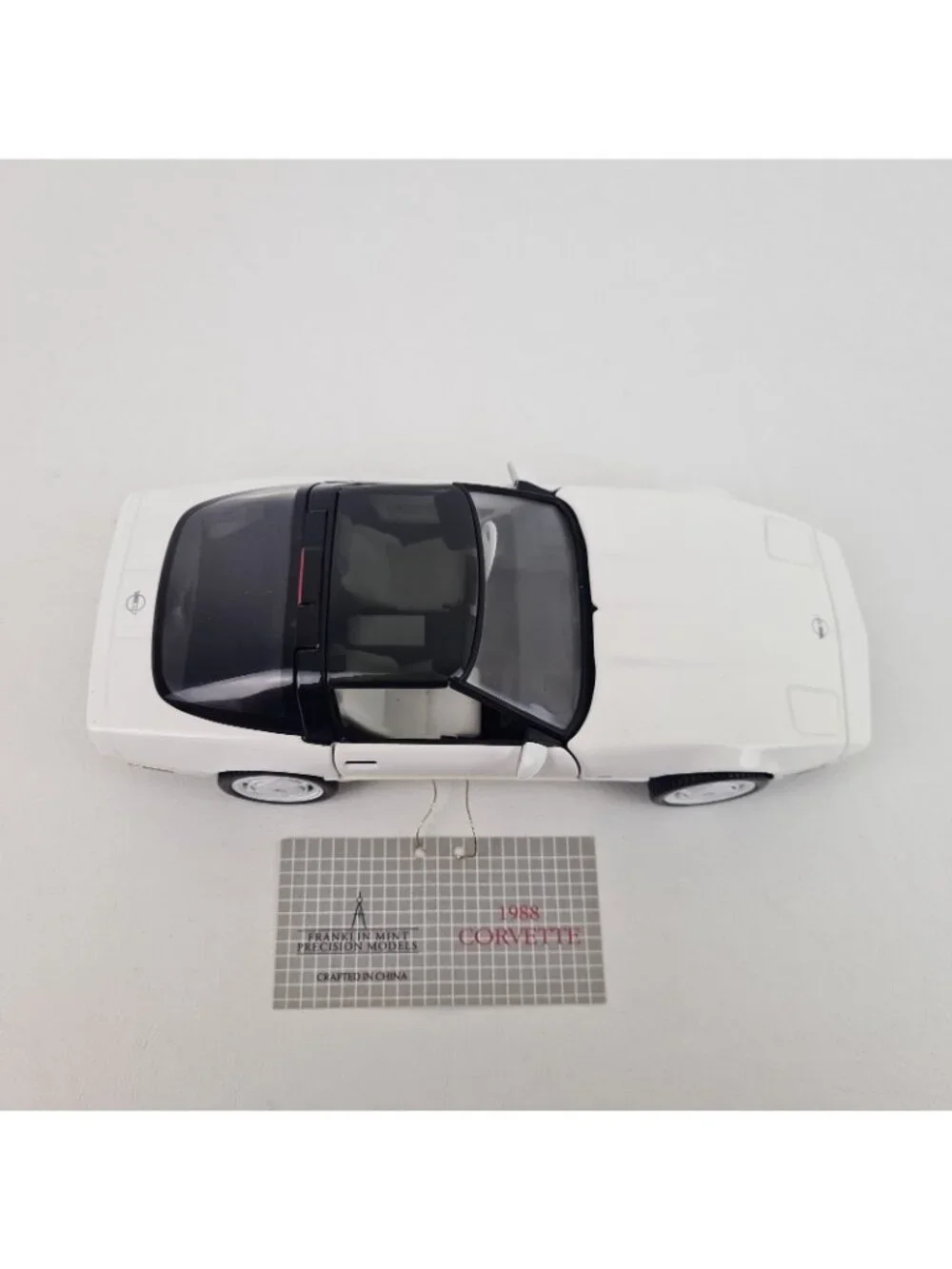 Franklin Mint Precision Models 1988 Chevrolet Corvette 1:24 Die Cast B11TY53